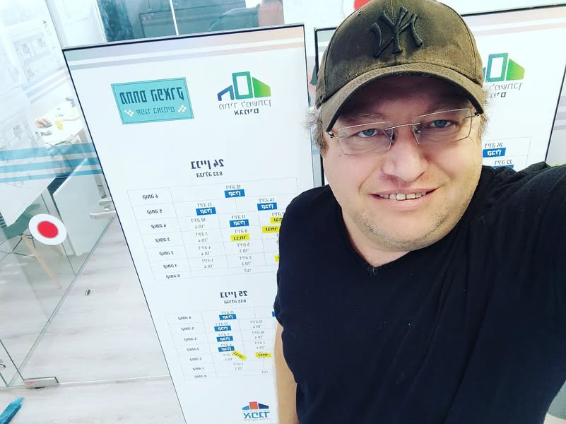 В четверг помог маме одиночке с 4-мя детьми купить квартиру по программе #дира_бэанаха в Ашкелоне
